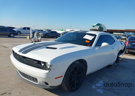 2018 Dodge Challenger Sxt from USA, damaged, VIN 2C3CDZAG3JH131605